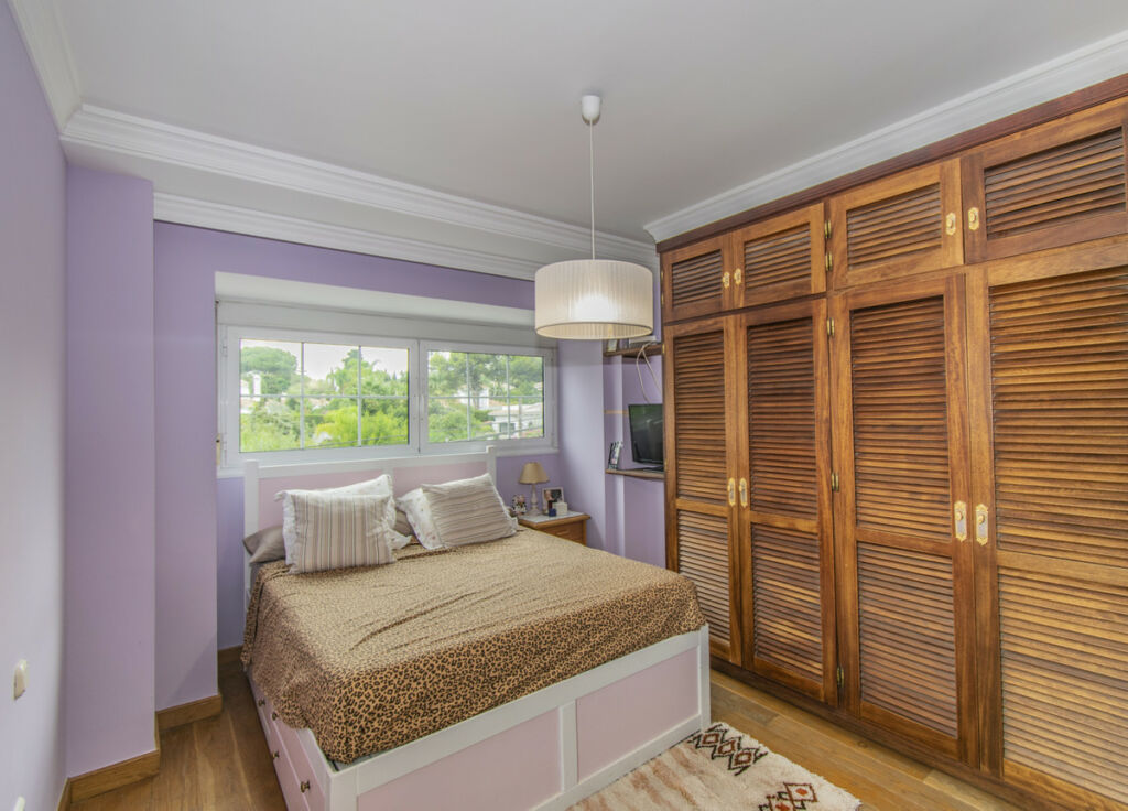 Detached Villa San Pedro de Alcántara Málaga - image 13