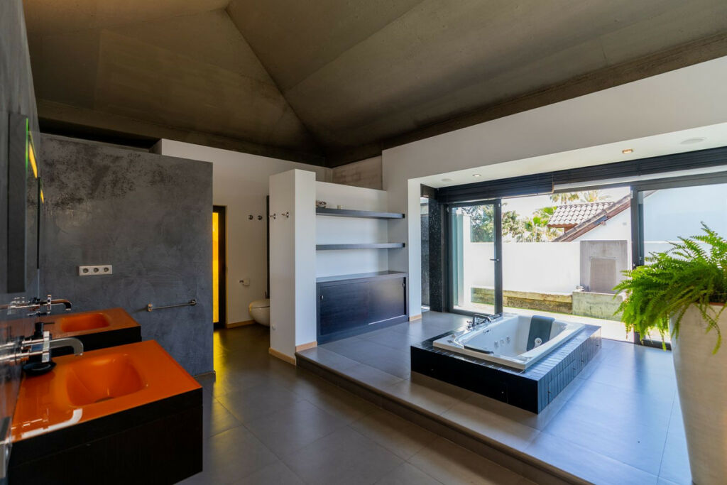 Detached Villa Costalita Málaga - image 13