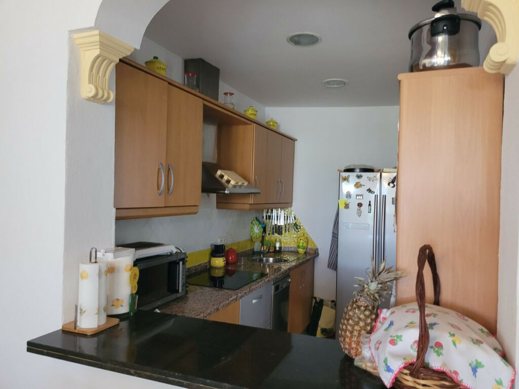 Detached Villa Estepona Málaga - image 14