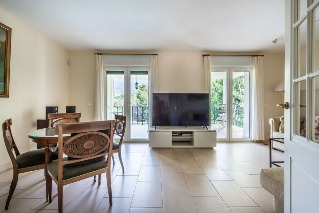Detached Villa Marbella Málaga - image 15