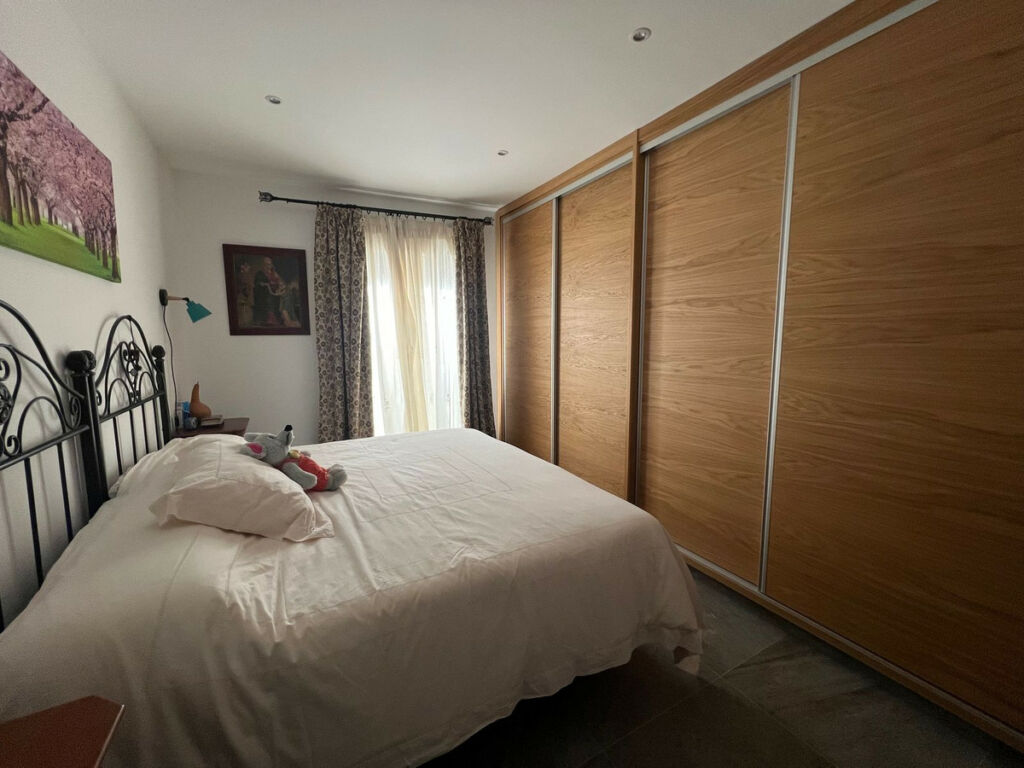 Townhouse Estepona Málaga - image 17