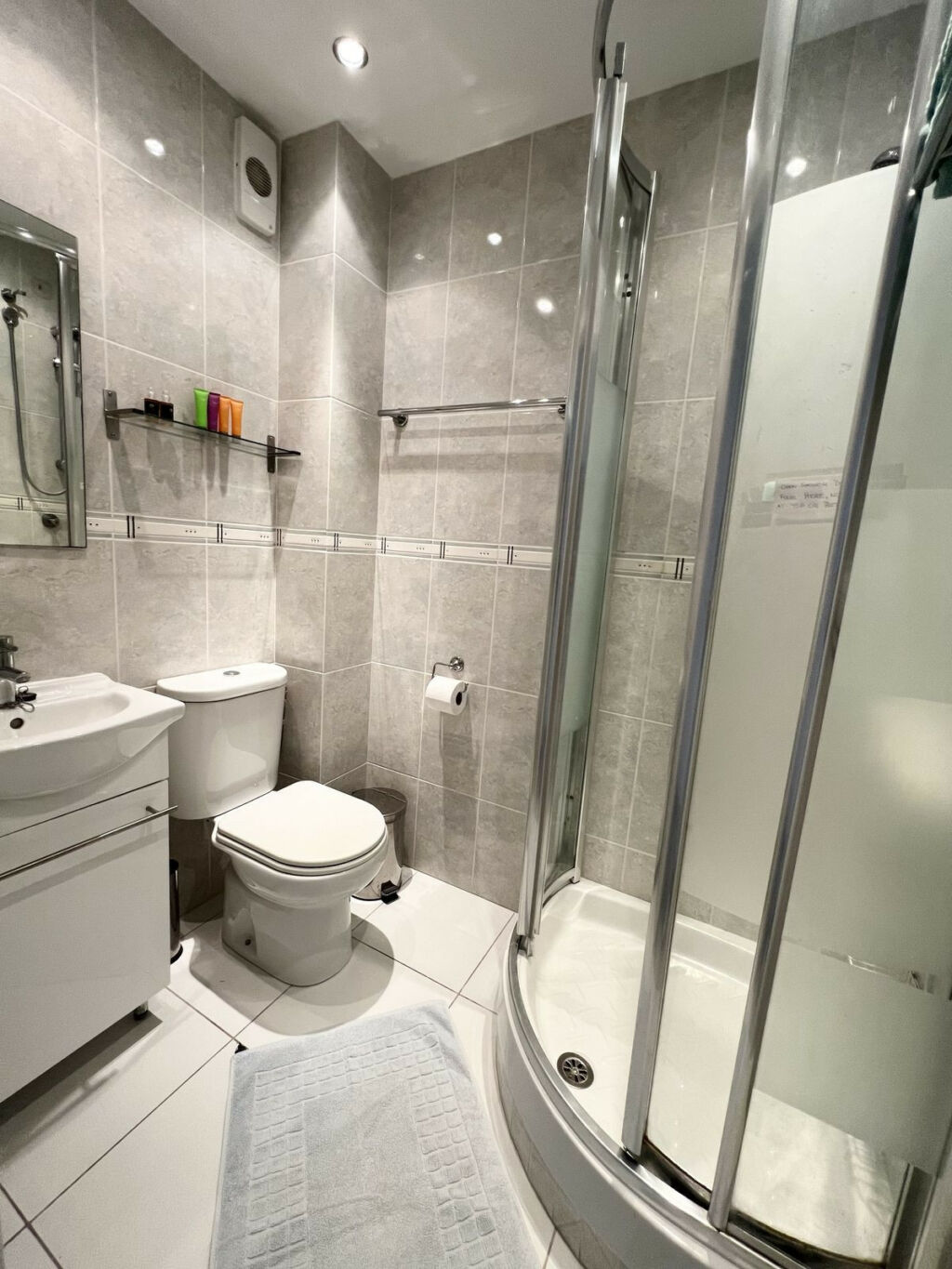 Middle Floor Apartment Calahonda Málaga - image 17