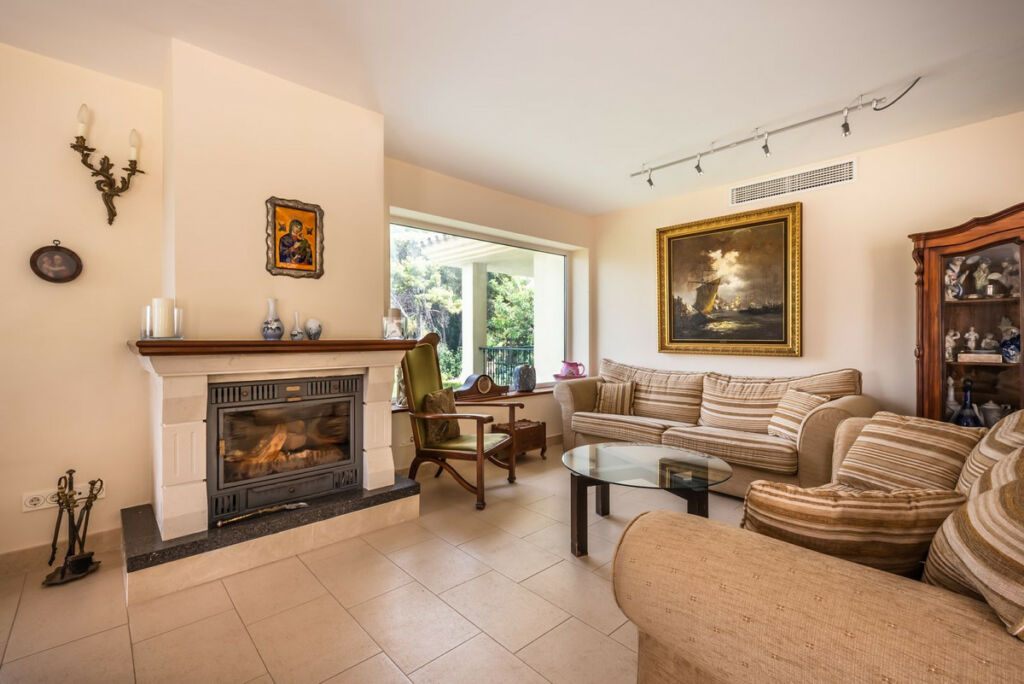 Detached Villa Marbella Málaga - image 19