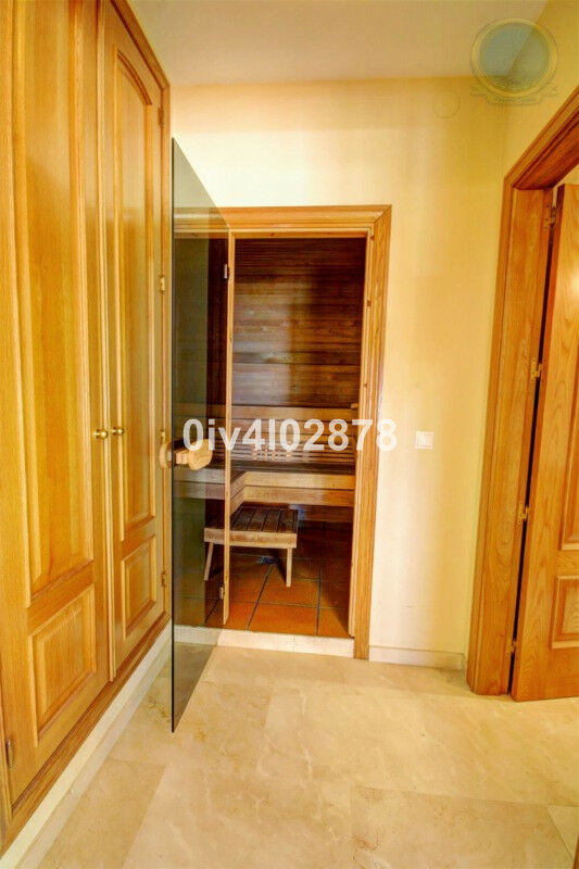 Detached Villa Benalmadena Pueblo Málaga - image 19