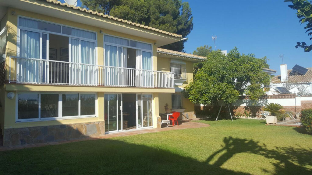 Detached Villa Mijas Costa Málaga - image 2