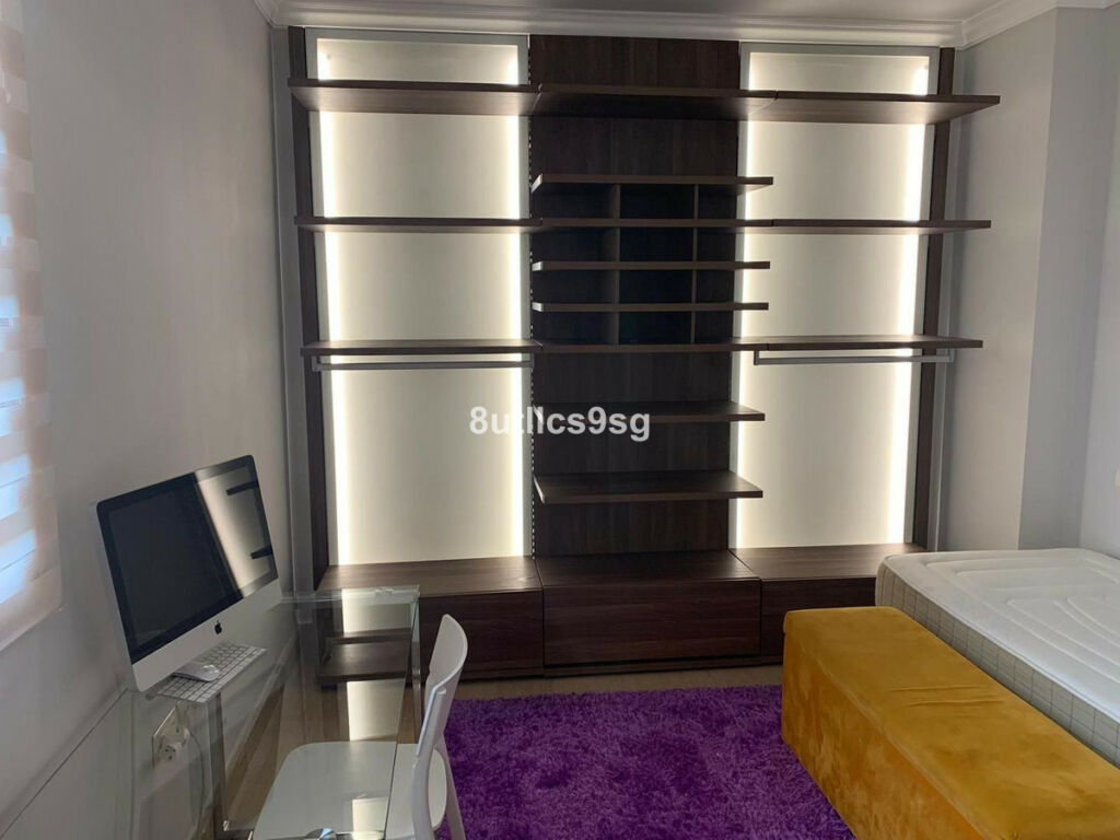 Middle Floor Apartment Estepona Málaga - image 10