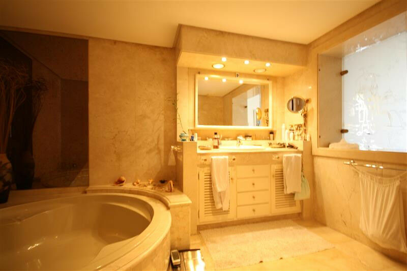 Detached Villa Los Monteros Málaga - image 20