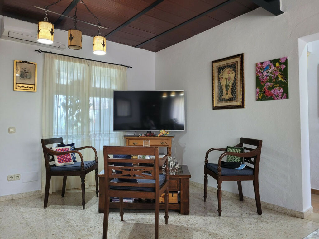 Detached Villa Estepona Málaga - image 20