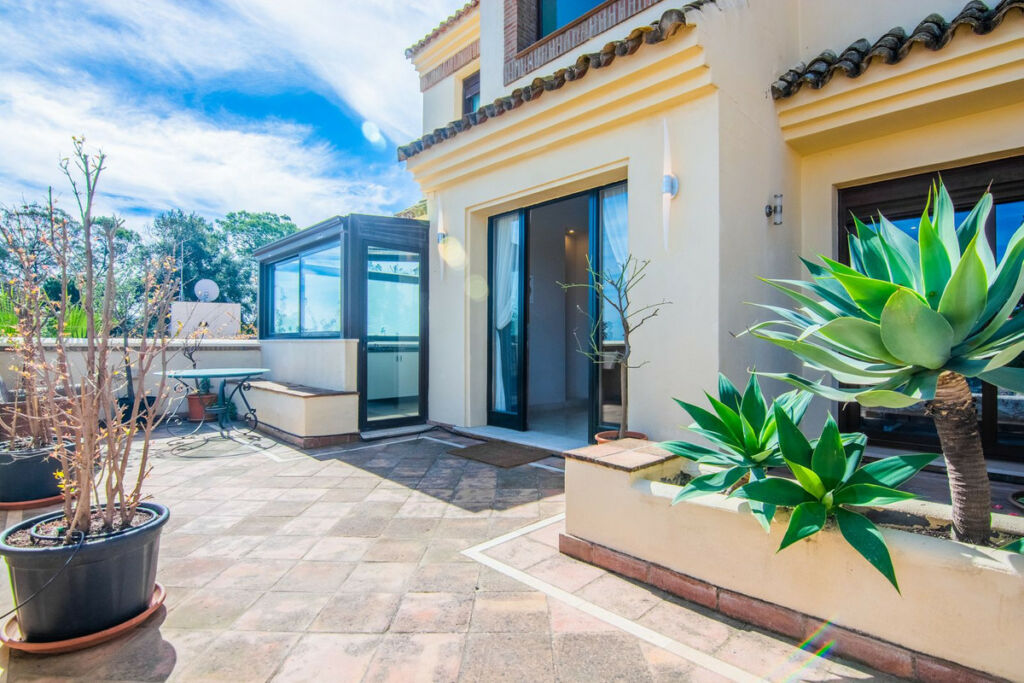 Semi-Detached House La Mairena Málaga - image 21