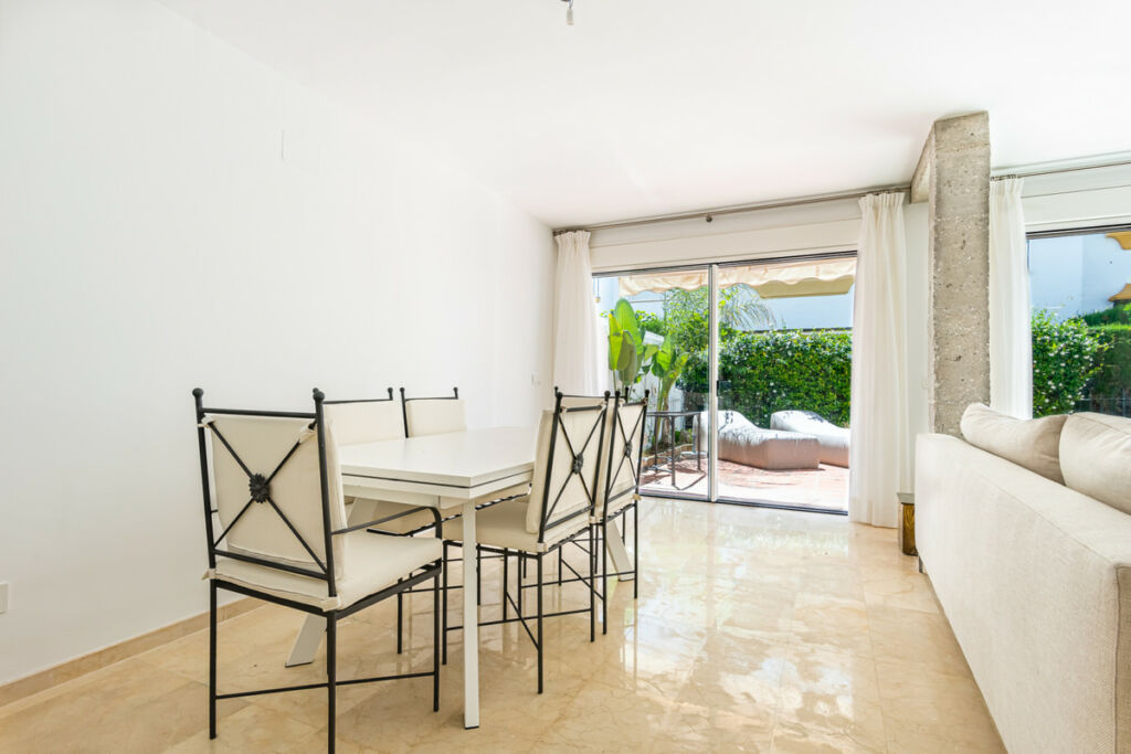 Townhouse The Golden Mile Málaga - image 21
