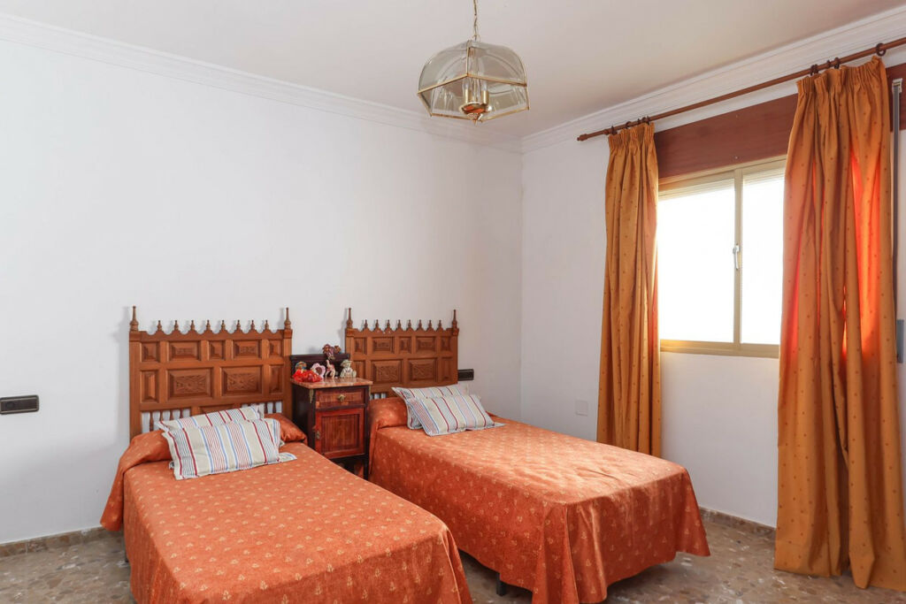 Townhouse Casarabonela Málaga - image 22