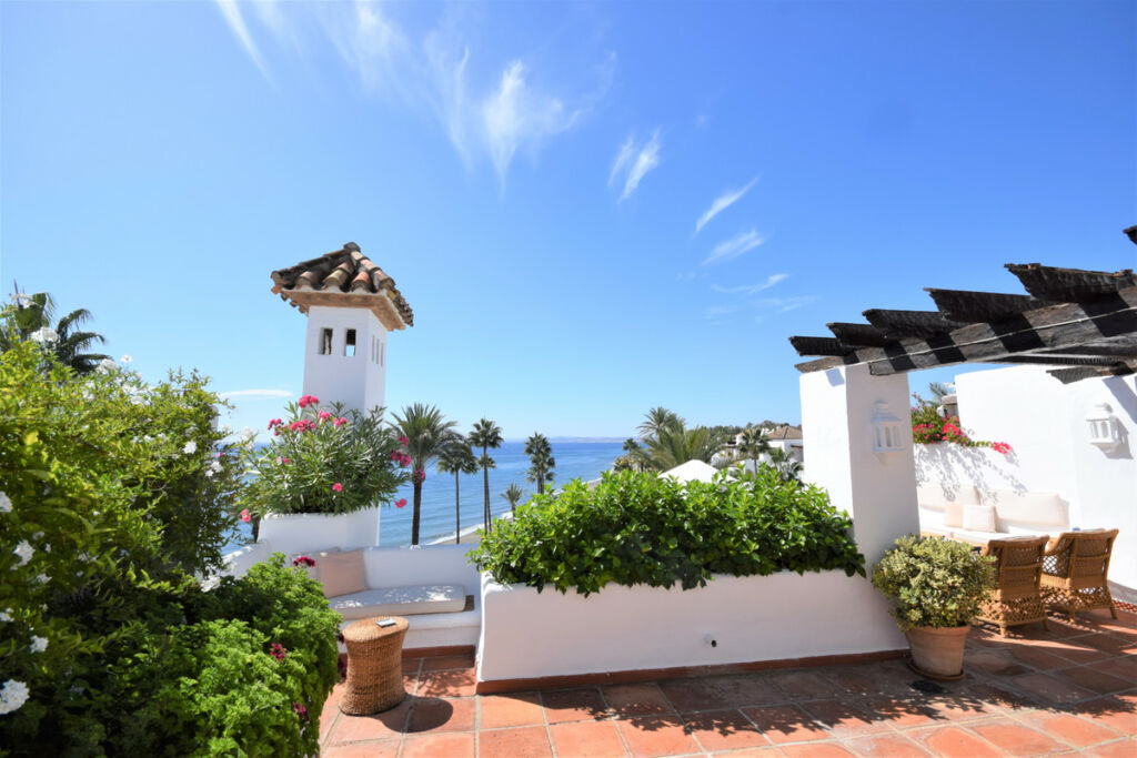 Penthouse Estepona Málaga - image 22
