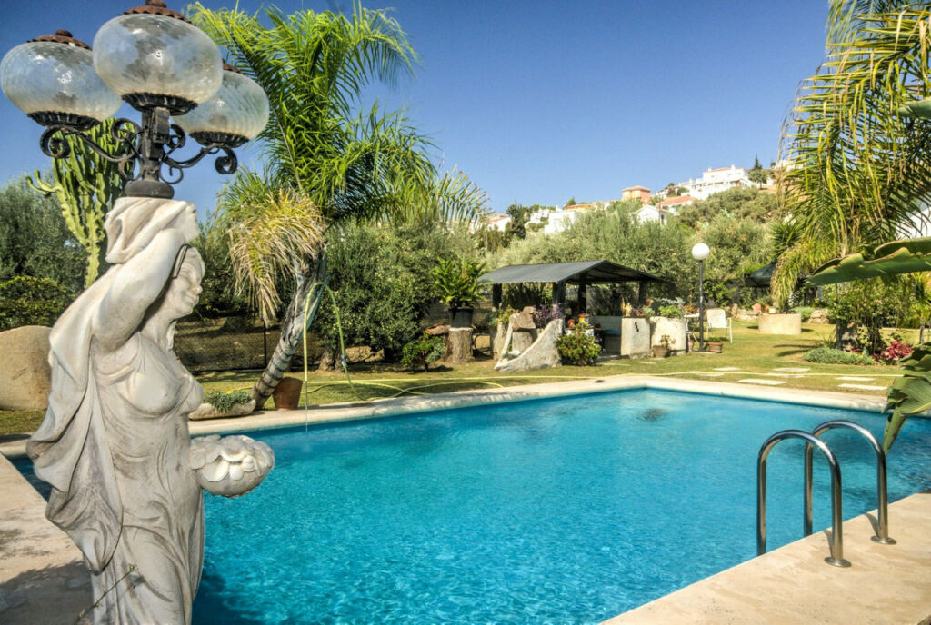 Detached Villa Coín Málaga - image 22