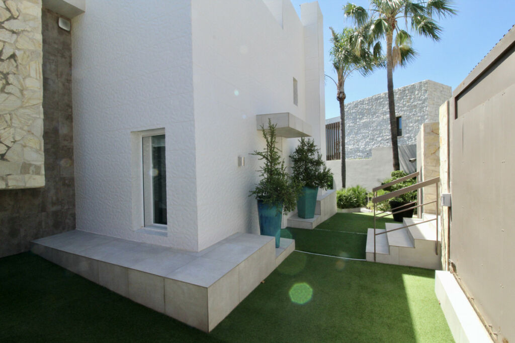 Detached Villa Benahavís Málaga - image 26