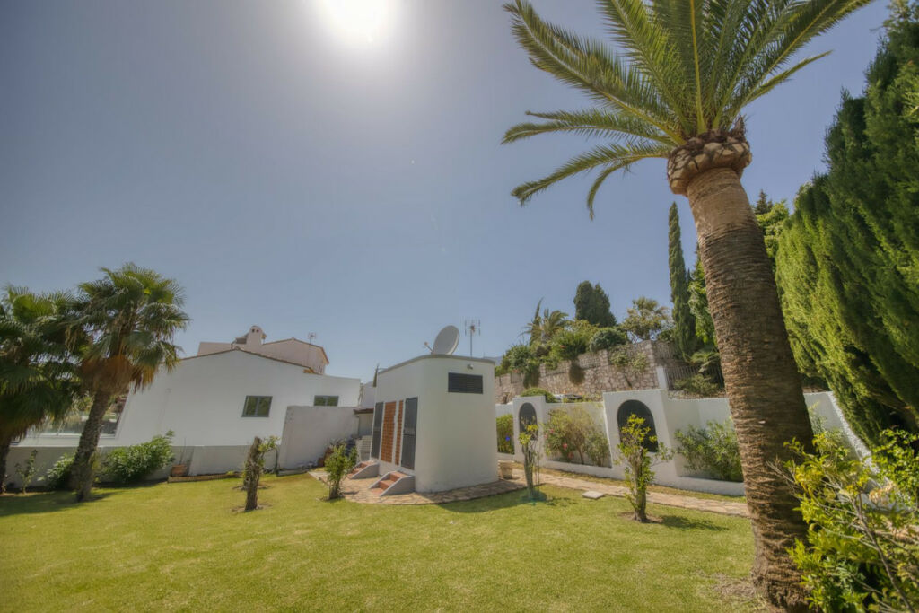 Detached Villa Benalmadena Málaga - image 29
