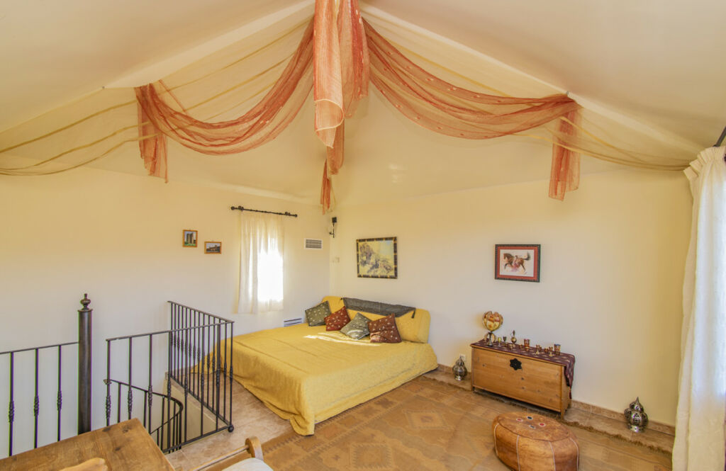 Detached Villa Estepona Málaga - image 29