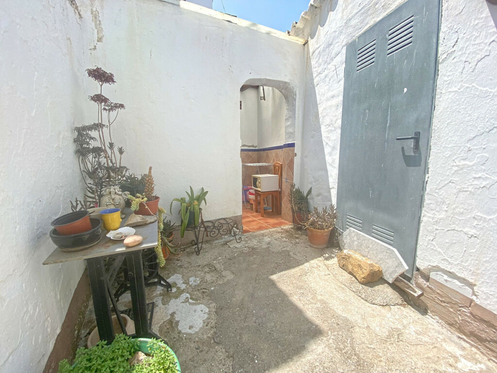 Townhouse Estepona Málaga - image 3