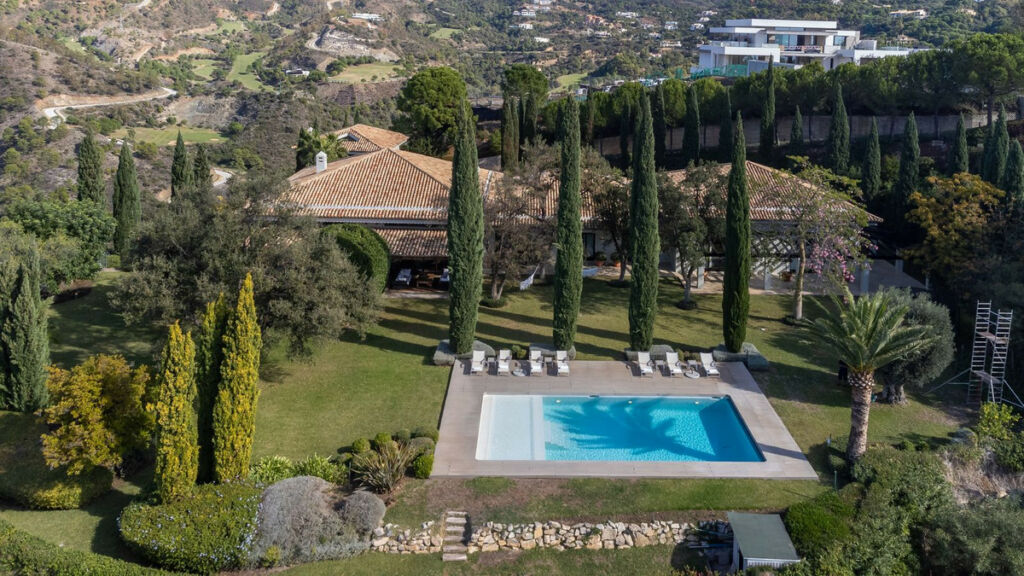 Detached Villa La Zagaleta Málaga - image 3