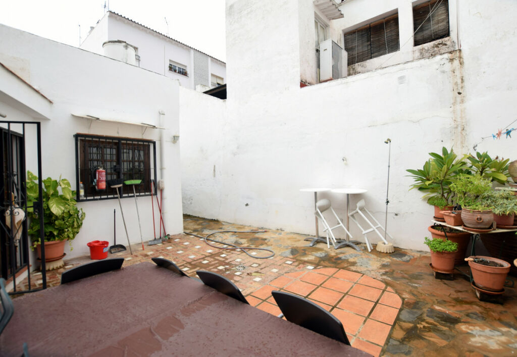 Townhouse San Pedro de Alcántara Málaga - image 3