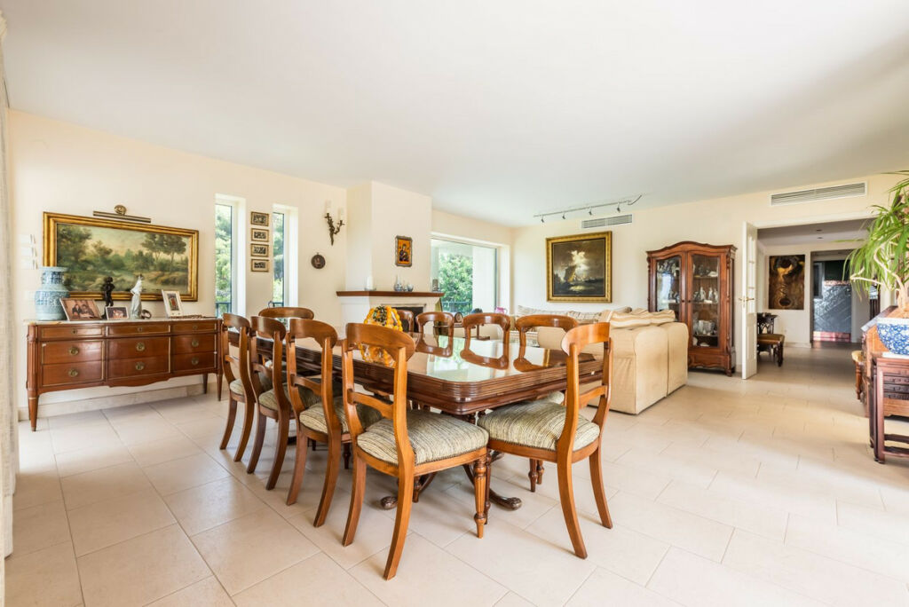 Detached Villa Marbella Málaga - image 3