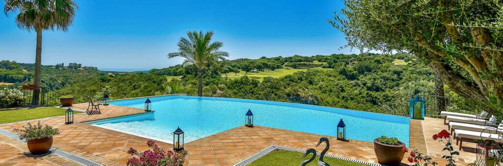 Detached Villa Sotogrande Alto Cádiz - image 30