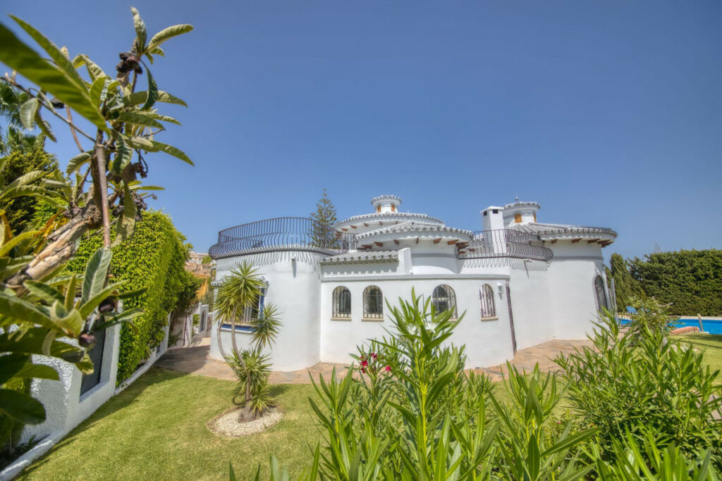 Detached Villa Benalmadena Málaga - image 30