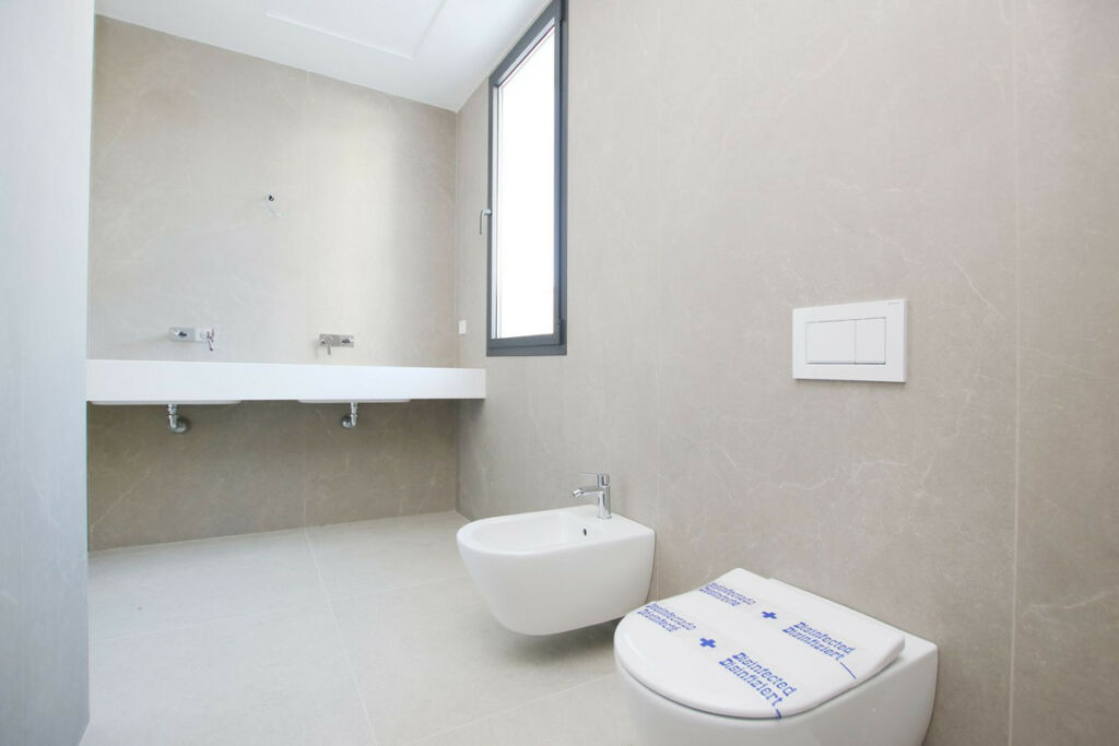 Detached Villa Río Real Málaga - image 32