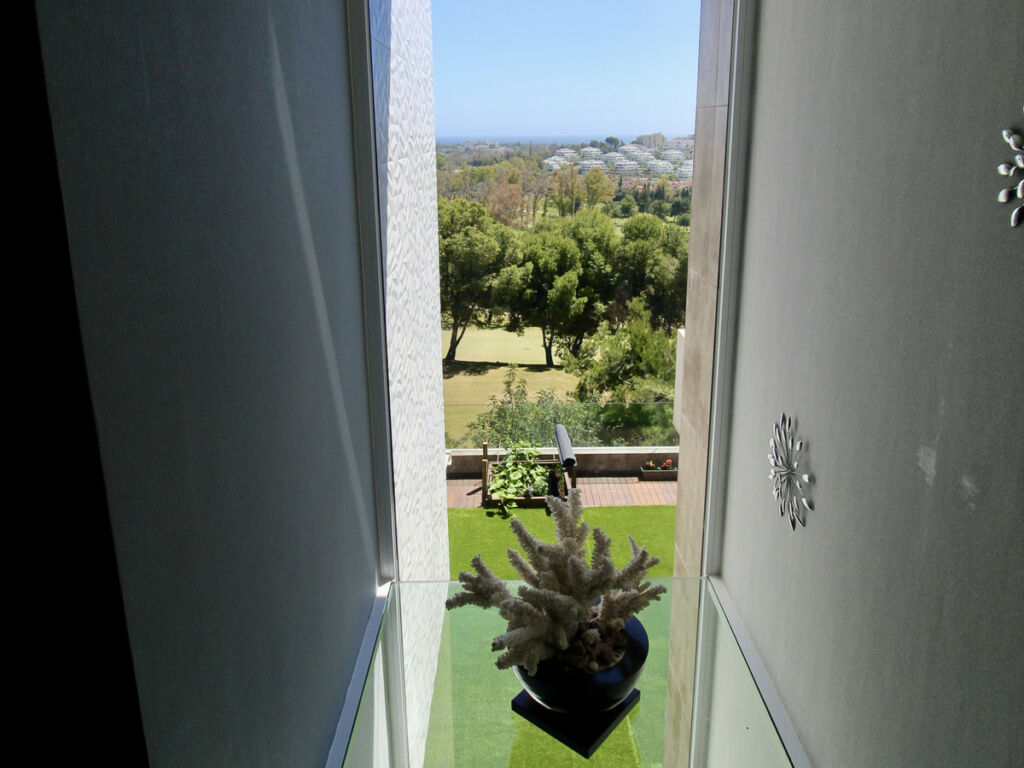 Detached Villa Benahavís Málaga - image 31