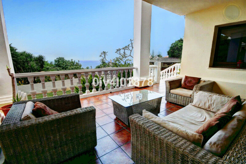 Detached Villa Benalmadena Pueblo Málaga - image 35