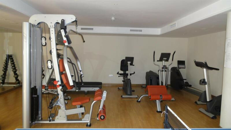 Middle Floor Apartment New Golden Mile Málaga - image 26