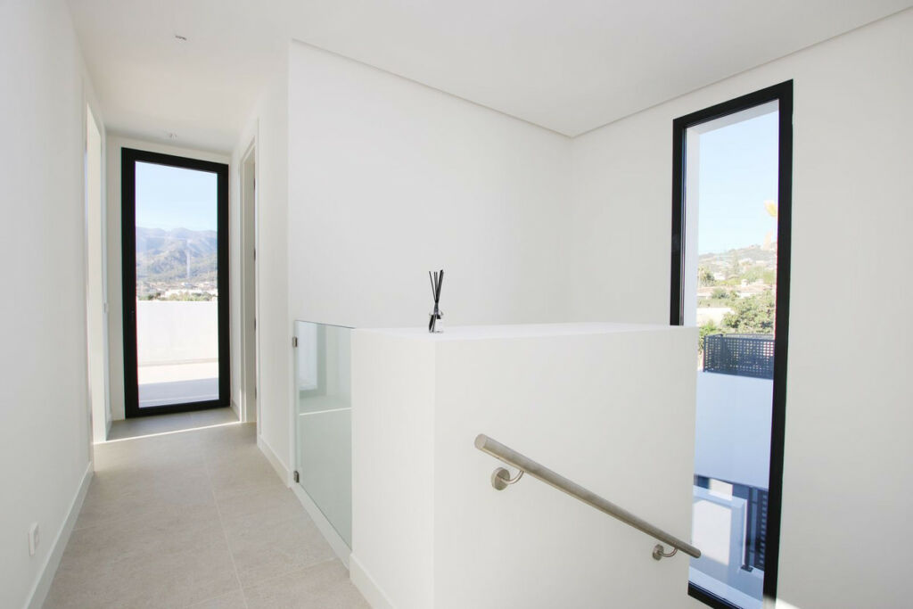 Detached Villa Río Real Málaga - image 37