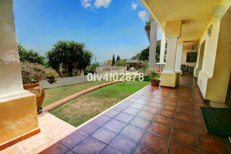 Detached Villa Benalmadena Pueblo Málaga - image 36