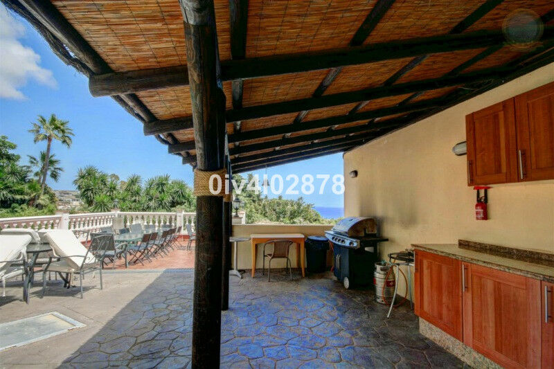Detached Villa Benalmadena Pueblo Málaga - image 38