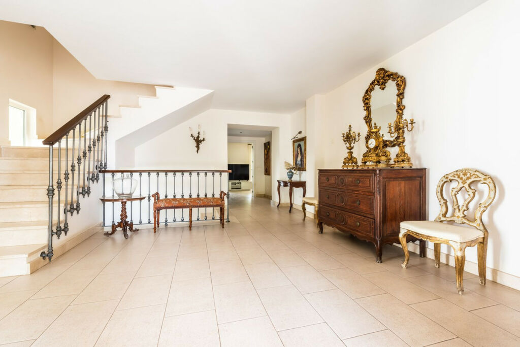Detached Villa Marbella Málaga - image 4