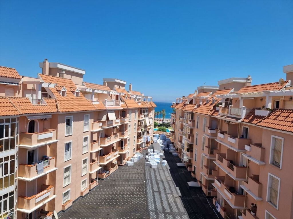 Penthouse San Luis de Sabinillas Málaga - image 6