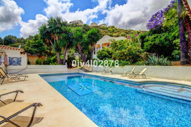 Detached Villa Benalmadena Pueblo Málaga - image 43