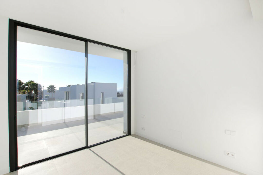 Detached Villa Río Real Málaga - image 50