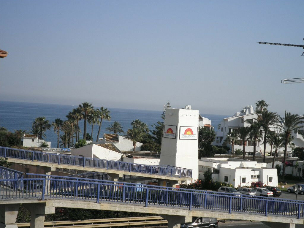 Semi-Detached House Estepona Málaga - image 5