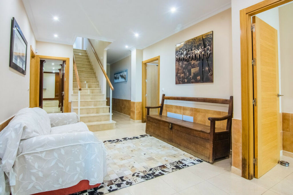 Semi-Detached House La Mairena Málaga - image 51