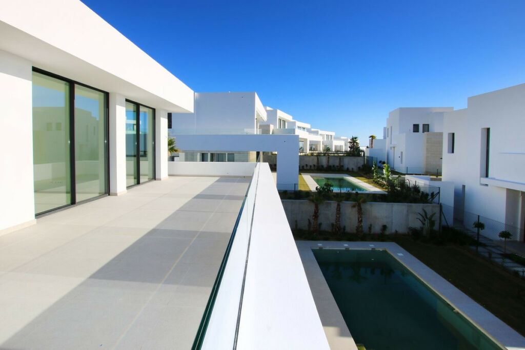 Detached Villa Río Real Málaga - image 54