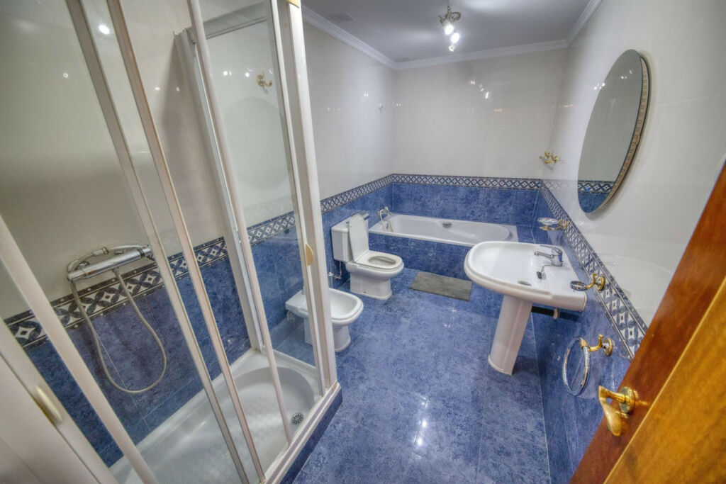 Detached Villa Benalmadena Málaga - image 54