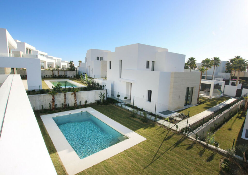 Detached Villa Río Real Málaga - image 55