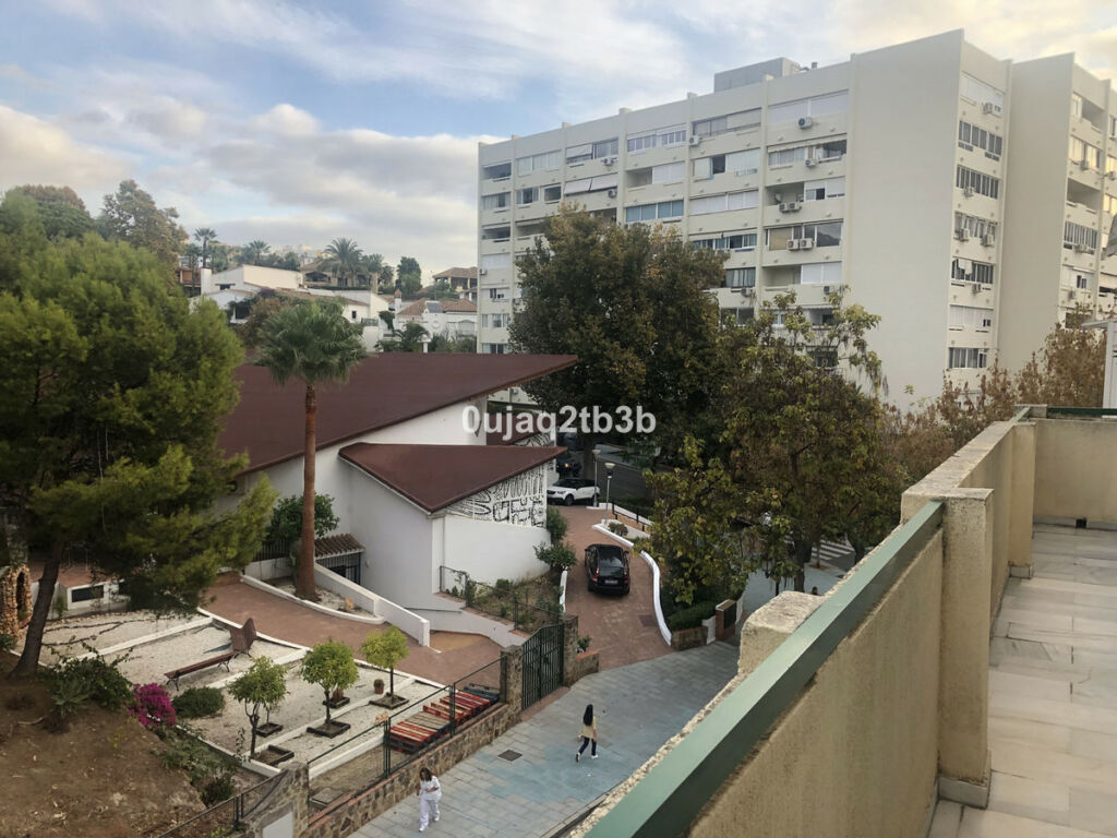 Top Floor Apartment Marbella Málaga - image 44