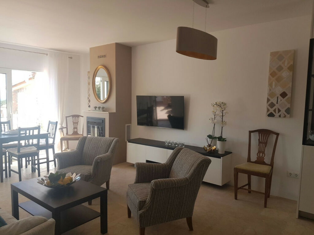 Bungalow Artola Málaga - image 6