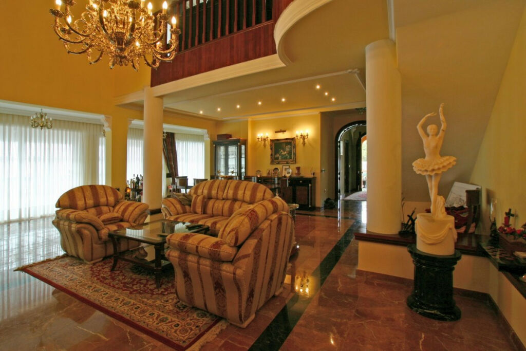 Detached Villa Málaga Málaga - image 6