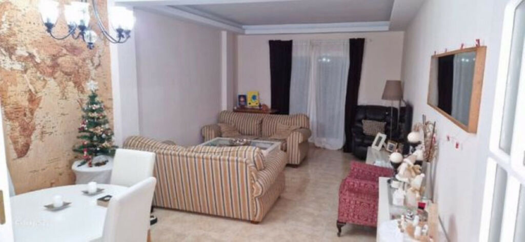 Ground Floor Apartment La Línea Cádiz - image 7