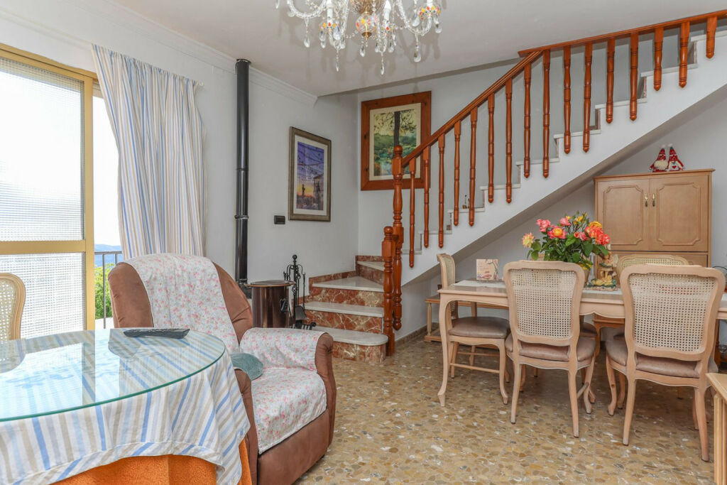 Townhouse Casarabonela Málaga - image 7