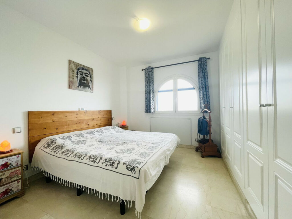 Middle Floor Apartment San Luis de Sabinillas Málaga - image 8