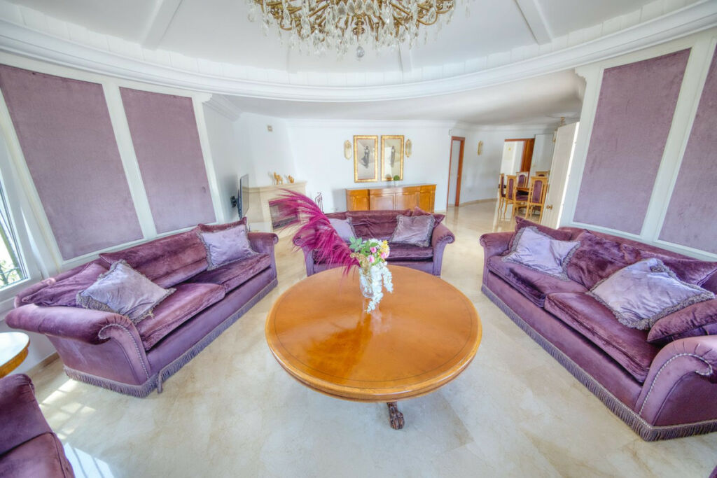 Detached Villa Benalmadena Málaga - image 8