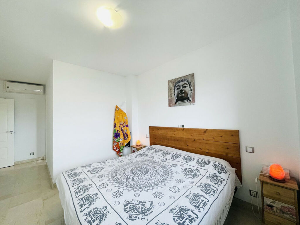 Middle Floor Apartment San Luis de Sabinillas Málaga - image 9